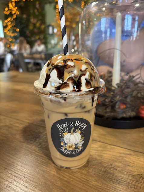 Hens & Honey Shoppe Menu – Fresh Coffee, Pastries & Seasonal